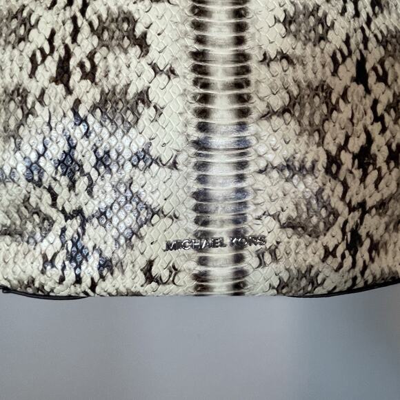Michael Kors Fulton Large Hobo Bag Snakeskin Embossed Leather Cream Black Purse - Picture 2 of 11